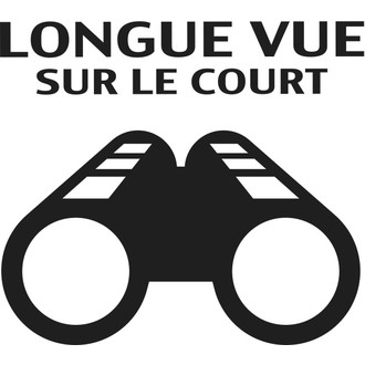 Longue vue sur le court