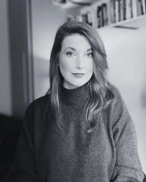 Amanda Drake