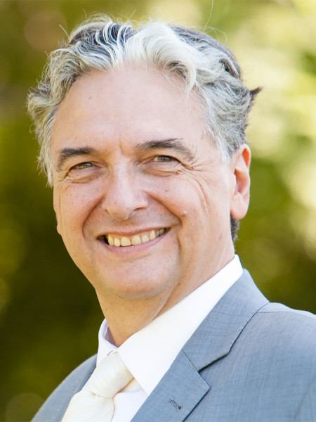 Gregory Nava