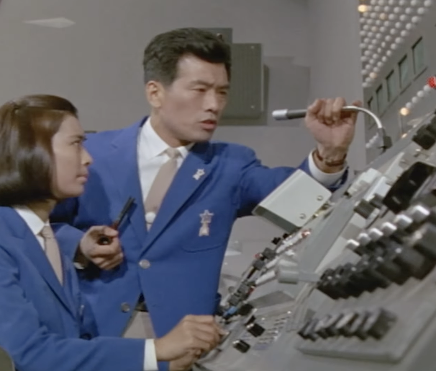 Ultraman Episode 1 – Ultra Operation No. 1