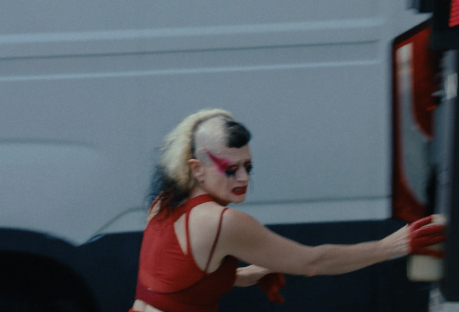 PEACHES YOU'RE ALRIGHT