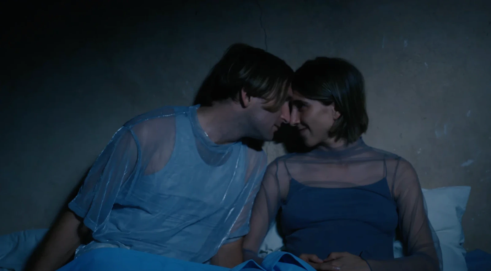 BLA BLA CRY CRY