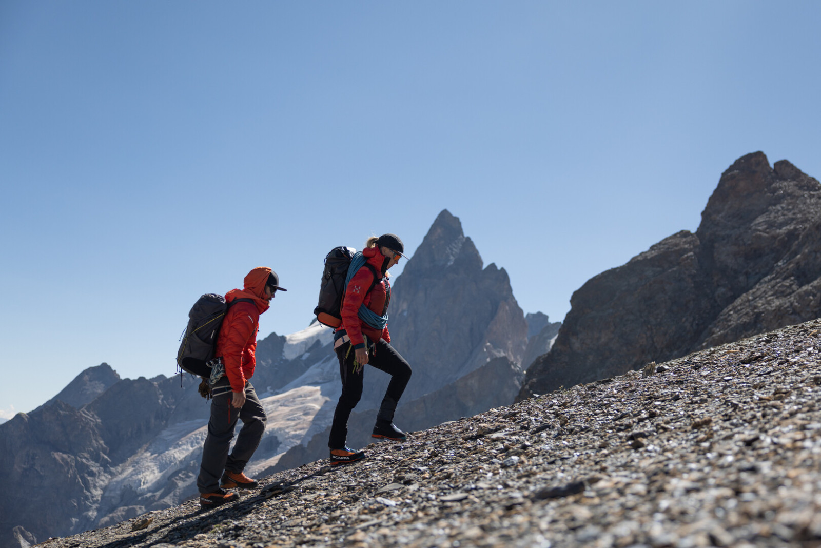 Meta, Female Pioneers in Mountaineering