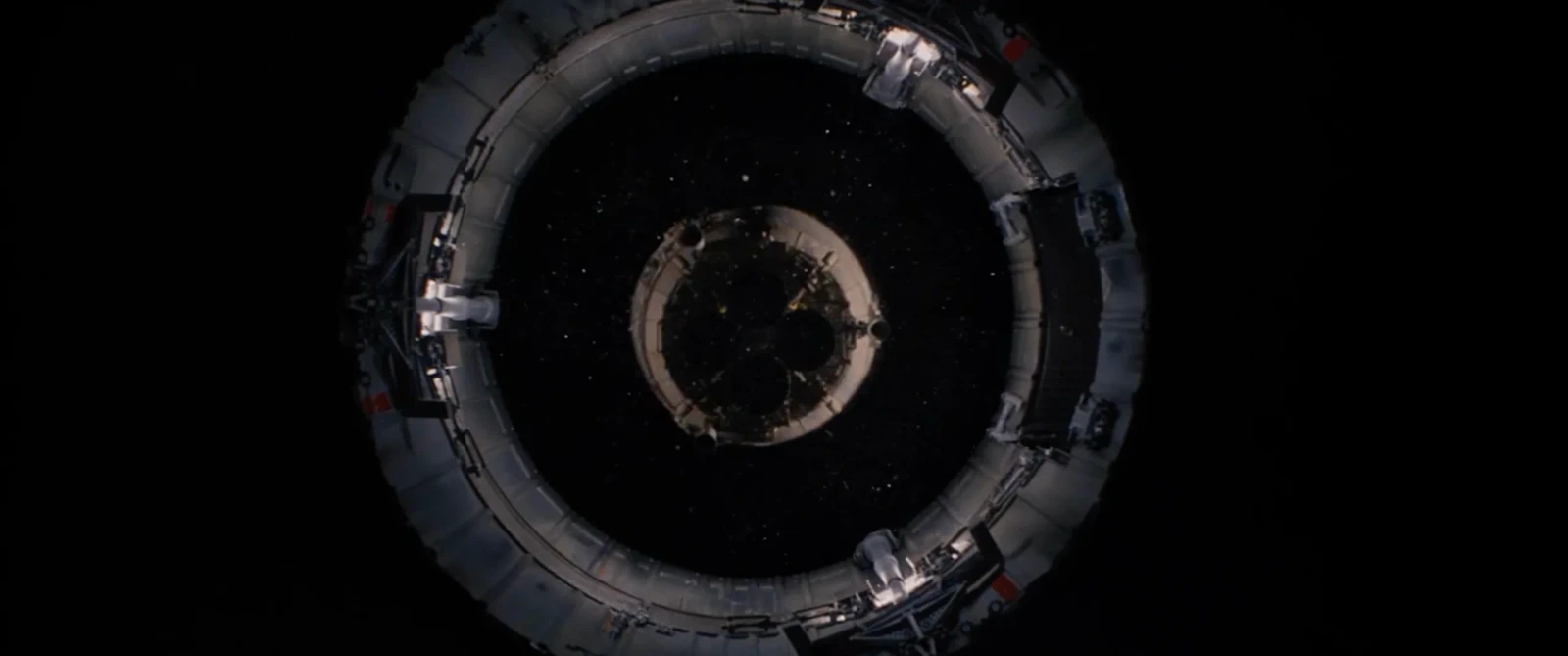 Anangong Miigaading (Star Wars: A New Hope)