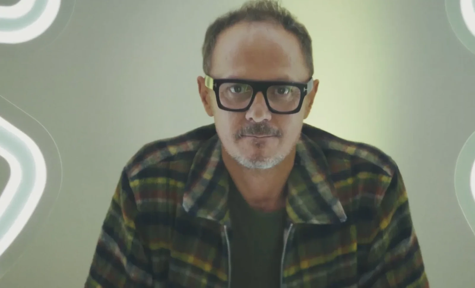Spectacular: The Art of Jonathan Yeo in Augmented Reality