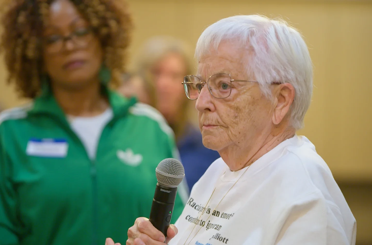 Jane Elliott Against the World