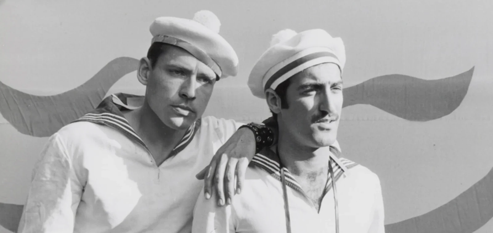 The Enchantment of the Blue Sailors