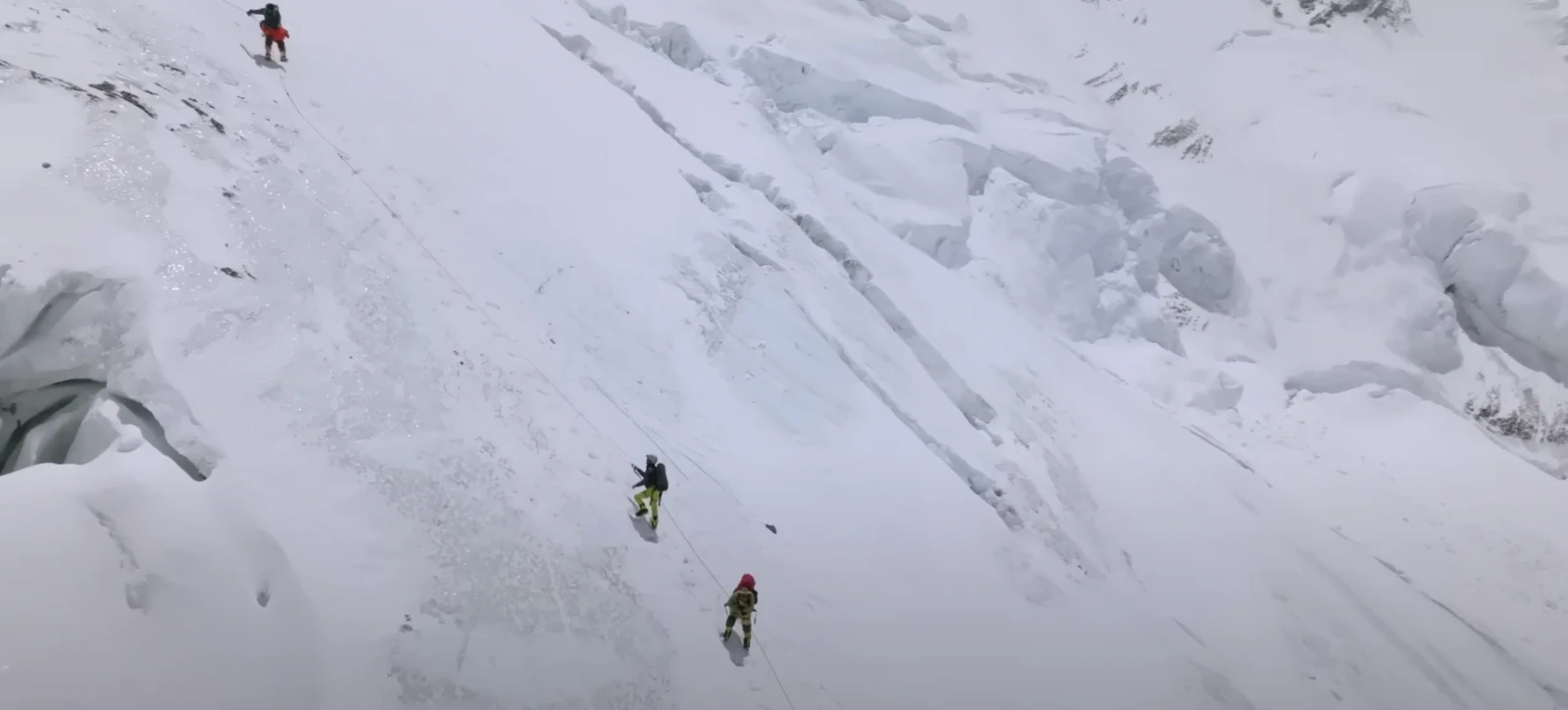 Mountain Queen: The Summits of Lhakpa Sherpa