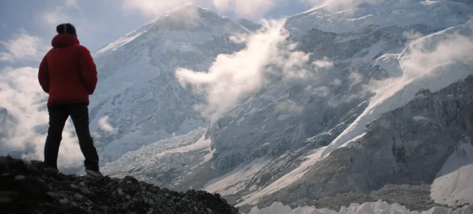 Mountain Queen: The Summits of Lhakpa Sherpa