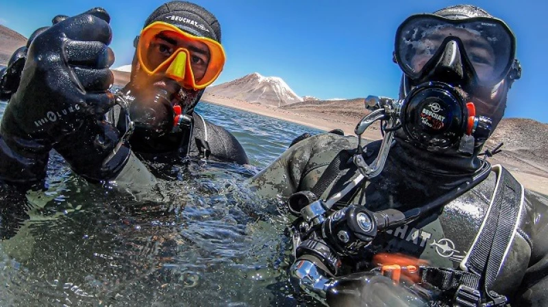 Diving in a Drop