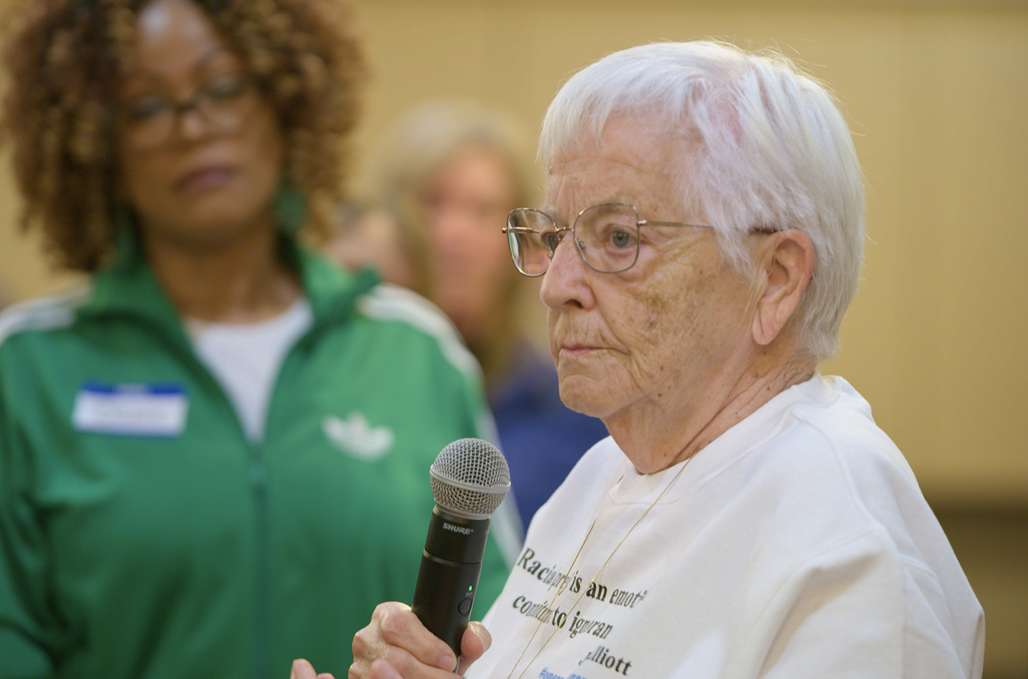 Jane Elliott Against the World