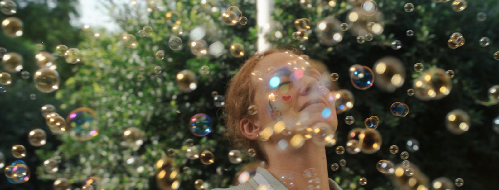 Smaragda – I Got Thick Skin and I Can’t Jump