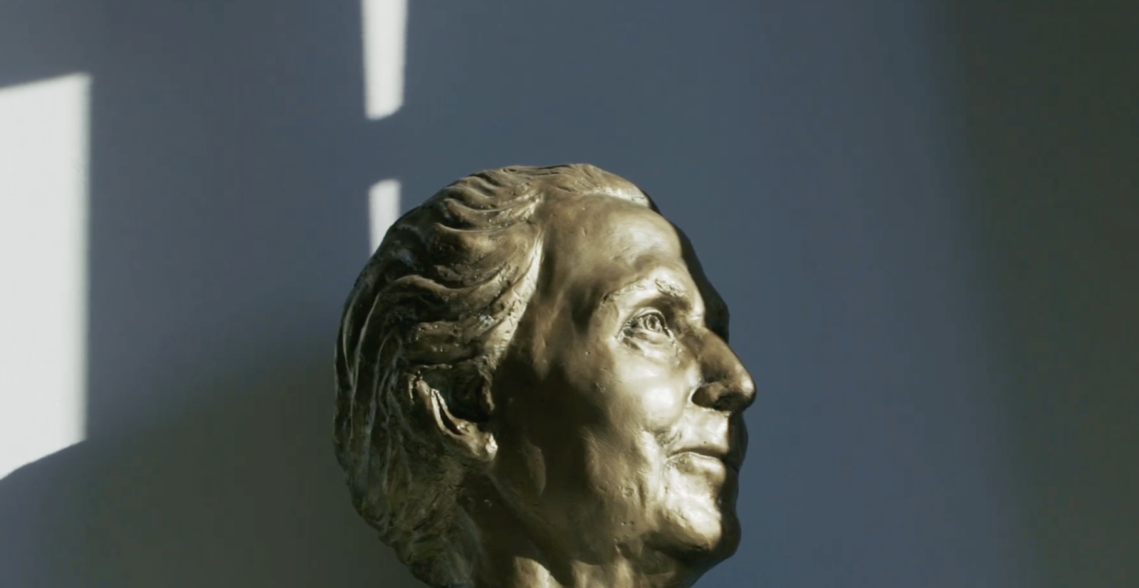 Sculpting Light