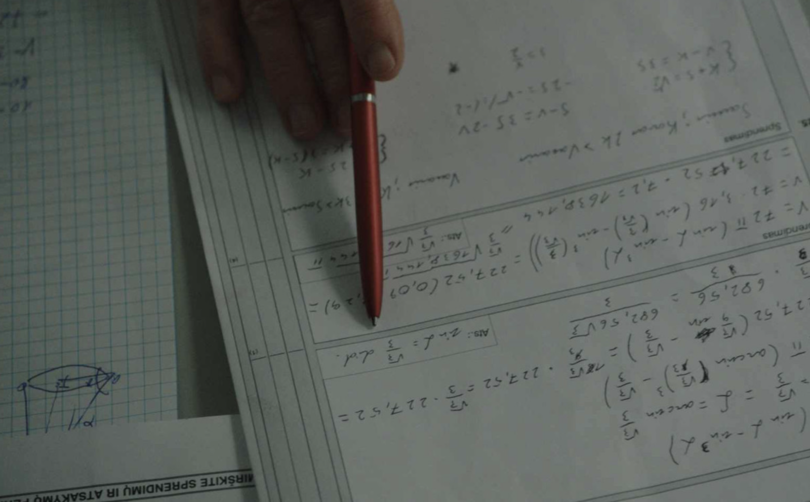 Left-Handed Pen