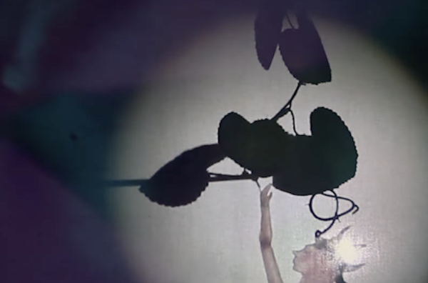 Rundek & Ekipa – Dance on thin ice