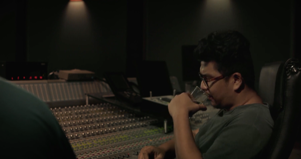 Awasarn Sound Man (Death of the Sound Man)