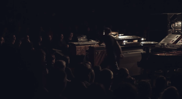NILS FRAHM - Fundamental Values by Benoît Toulemonde