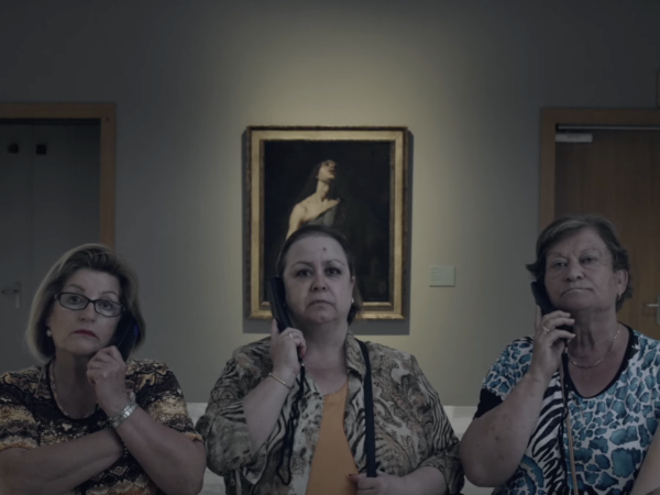 Women Visiting a City by Enrique Buleo