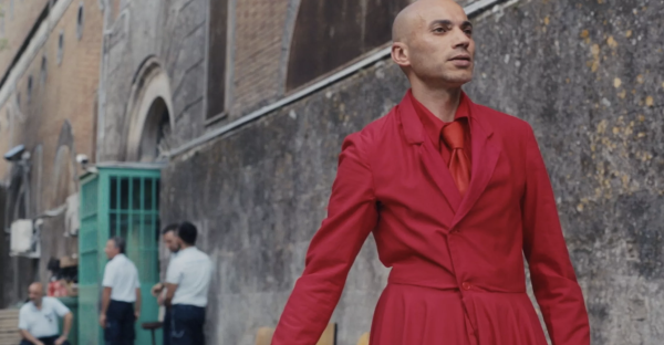 Dentro