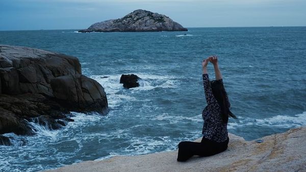 She Dances by the Sea