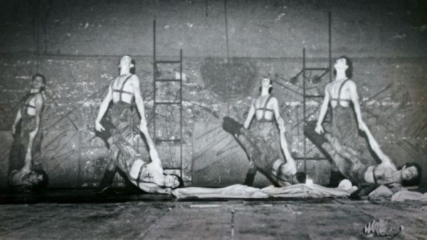 On the Impossibility of an Homage