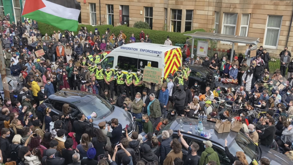 Everybody To Kenmure Street