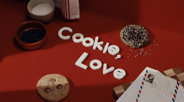 Cookie, Love